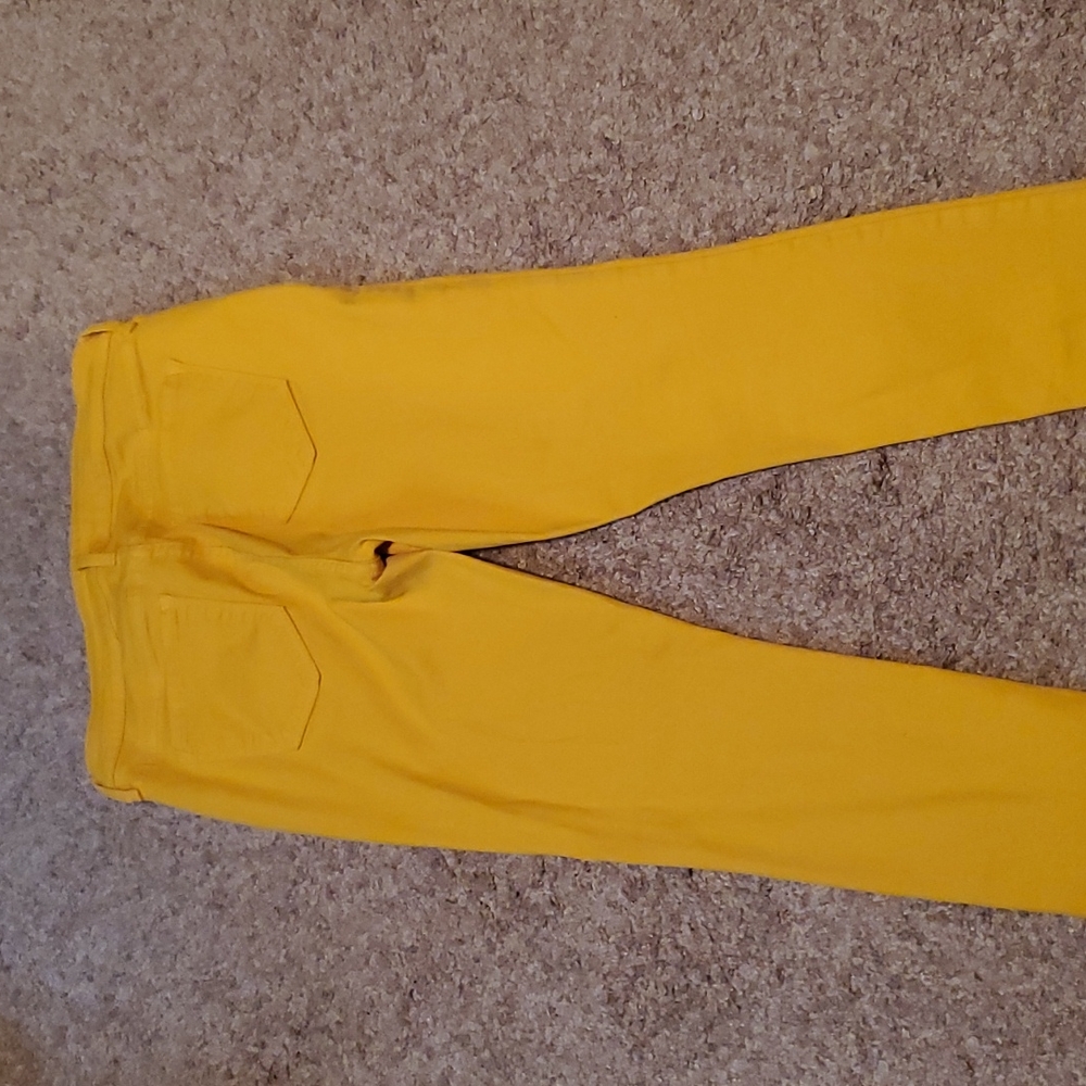 Yellow/gold old navy Rockstar jeans